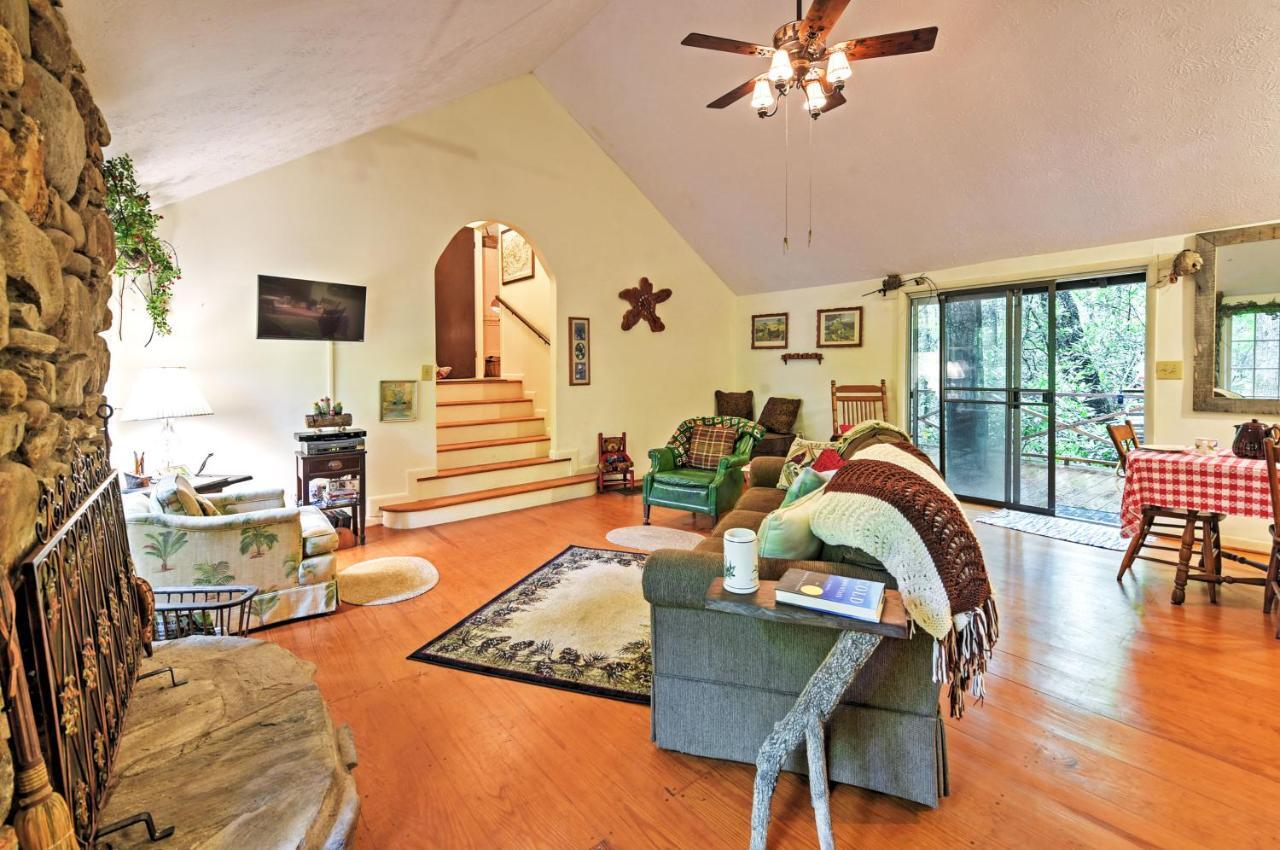 Serene Creekside Cottage Near Asheville Fire Pit Candler Exterior photo